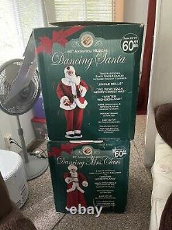 Life Size Santa & Mrs Claus 5 Foot Animated Singing and Dancing Claus Christmas