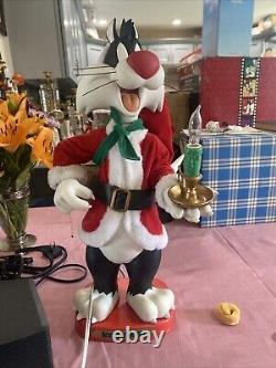 Looney Tunes Sylvester cat animated 1997 motionette Xmas Santa