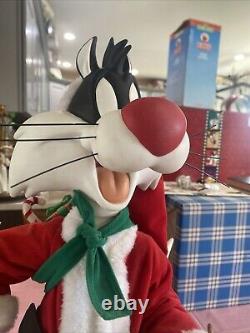 Looney Tunes Sylvester cat animated 1997 motionette Xmas Santa