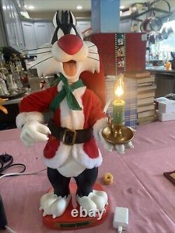 Looney Tunes Sylvester cat animated 1997 motionette Xmas Santa