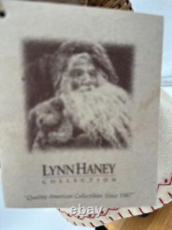 Lynn Haney 2001 Christmas Songbirds Santa Figurine Style #1271 Signed