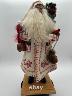 Lynn Haney 2001 Christmas Songbirds Santa Figurine Style #1271 Signed