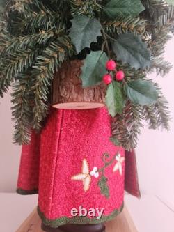 Lynn Haney Santa Holly and Ivy #2433 Christmas Tree Teddy Bear 2003 NO TAGS