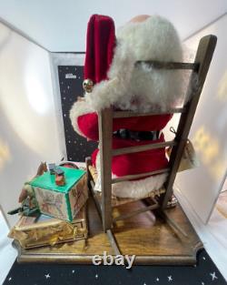 Lynn West Lasting Endearments Santa In a Rocker 1983 Musical Base USA 2/450/8