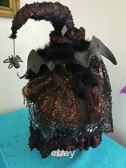 Mark Roberts 21 Witch Halloween EUC