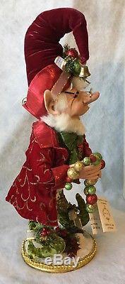 Mark Roberts Christmas Decorating Elf And Stand 19 Med Retired LE 284/1200