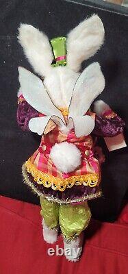 Mark Roberts Easter Royal Rabbit with Egg Medium 23 with tags. Retired-Rare