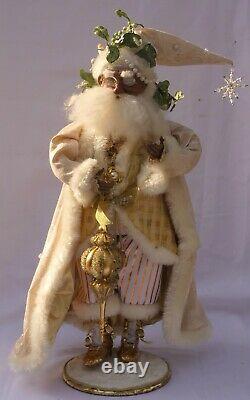 Mark Roberts Santa Claus Christmas Figure Snow Flake Ornaments Gold Glitter