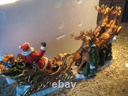 Members Mark Santa Sleigh with Reindeer Porcelain Christmas decoration