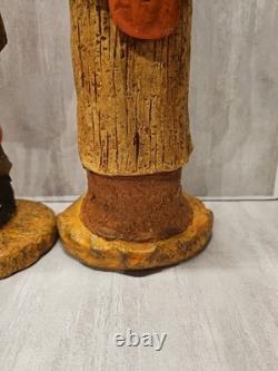 Monnie Wilson Folk Art Primitive Paper mache Large Pilgrims 18 Set of 2
