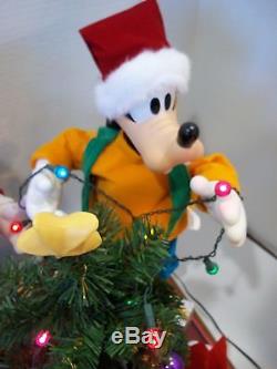 Motionette Disney Christmas Collection MICKEY GOOFY PLUTO Animated Illuminated