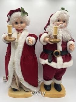 Motrix Industries 1992 Animated Lighted Santa and Mrs Claus 24 Tested working
