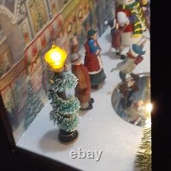 Mr Christmas Heirloom Music Box Animated Illuminated Musical Cracker Barrel Xmas