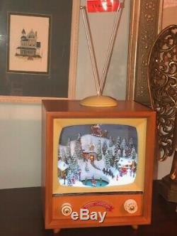Musical LED Retro TV with Lighted, AnimatedChristmas Scene Amusements Colletible