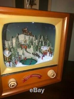 Musical LED Retro TV with Lighted, AnimatedChristmas Scene Amusements Colletible