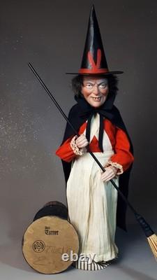 NEW, Large 24,8Paper macheGerman WITCHCandy Containerby Paul Turner HNY25-49 NEW, Large 24,8Paper macheGerman WITCHCandy Containerby Paul Turner HNY25-49