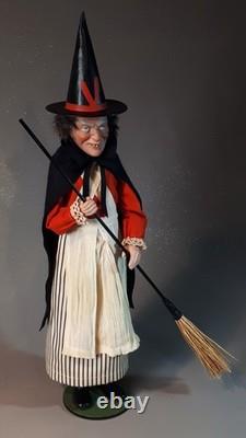 NEW, Large 24,8Paper macheGerman WITCHCandy Containerby Paul Turner HNY25-49 NEW, Large 24,8Paper macheGerman WITCHCandy Containerby Paul Turner HNY25-49