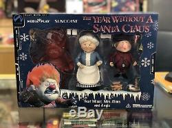 Palisades Media Play Year Without Santa Mrs Claus Clear HEAT Miser Jingle NIB