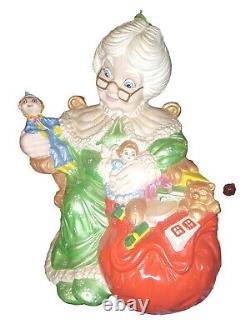 RARE 1970s Ceramic Mrs Claus Statue 16 RARE Atlantic Mold Figurine Handpainted