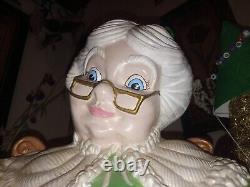 RARE 1970s Ceramic Mrs Claus Statue 16 RARE Atlantic Mold Figurine Handpainted