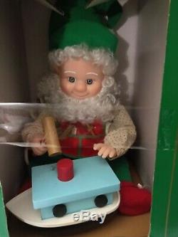 RARE 1993 Santa's Best Animated Elf ToyMaker Christmas Figure 15 Figure IOB