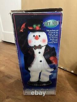 RARE 2003 GEMMY MR. SNOW BUSINESS Animated Spinning Snowflake Snowman Dancing
