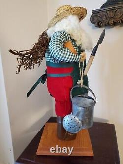 RARE Lynn Haney 1994 Gardening Santa Style #161 Nice