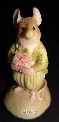 Rare 1990 BRAMBLY HEDGE by Enesco Corp. Resin Christmas Tree with 2 figurine Mice