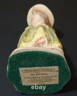 Rare 1990 BRAMBLY HEDGE by Enesco Corp. Resin Christmas Tree with 2 figurine Mice