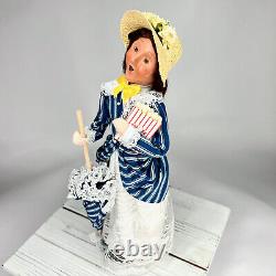 Rare Htf 2012 Byers Choice Popcorn Family Woman With Parasol And Popcorn Mint