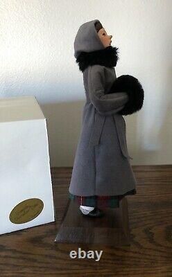 Rare Simpich Miss Noele Noel Character Doll Christmas Caroler Doll EUC HTF