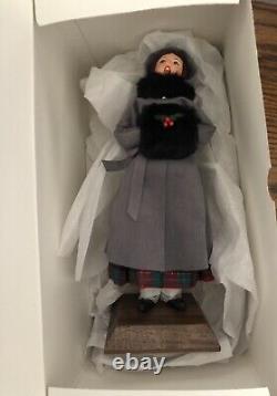 Rare Simpich Miss Noele Noel Character Doll Christmas Caroler Doll EUC HTF