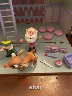 Rudolph and The Island of Misfit Toys Santa's Castle Play and Display Set