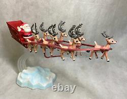 Rudolph the Red Nosed Reindeer Santa's Sleigh Team Musical Stand Playing Mantis