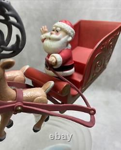 Rudolph the Red Nosed Reindeer Santa's Sleigh Team Musical Stand Playing Mantis