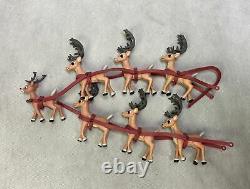 Rudolph the Red Nosed Reindeer Santa's Sleigh Team Musical Stand Playing Mantis