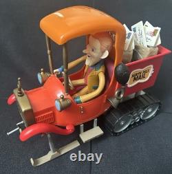 SANTA IS CLAUS COMING TO TOWN 2004 Memory Lane Mail Truck WithKringle & Mail Bags