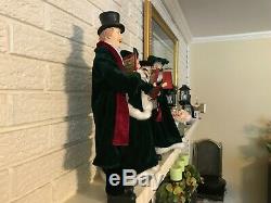 SET of 4 Christmas CAROLERS 18 Raz Imports 3900784