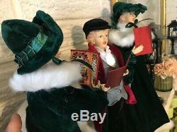 SET of 4 Christmas CAROLERS 18 Raz Imports 3900784