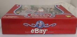 Santa Claus is Comin' to Town Action Figures Burgermeister Mrs. Kringle Grimsley