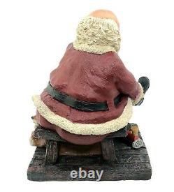 Santa Putting On Shoes Smiling Statue Hand Sculpted Signed CAWW Studio Christmas