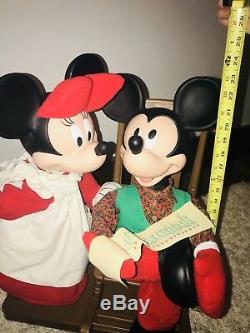 Santa's Best Minnie Mickey Mouse Christmas Animation Motionette with Original Box