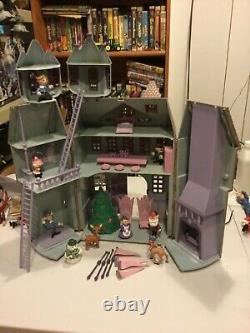 Santa's Castle Rudolph and The Island of Misfit Toys + extras