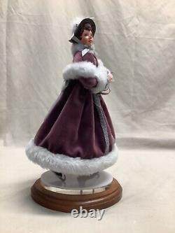 Simpich Character Doll Figurine EVALYN JANE VICTORIAN SKATER 1988