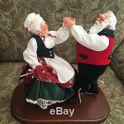 Simpich Character Doll Oh Be Joyful Dancing Santa & Mrs. Clause. 824/2500