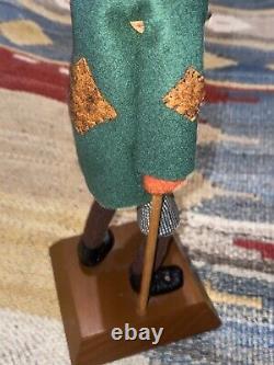 Simpich Newspaper Boy Crutch Good News! Character Doll 1987 Christmas Caroler