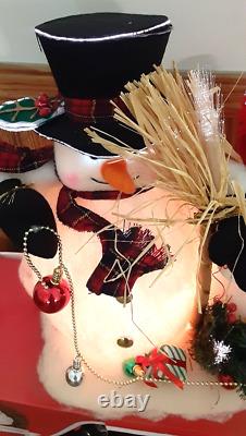 Ste Co Ltd Christmas Lighted Tabletop Decor Mr. And Mrs. Snowman