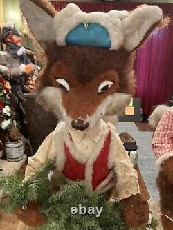 Two Working Vintage David Hamberger Christmas display Foxes