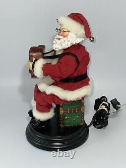 VTG Beautiful & Well Kept Santa Statue Playing Accordion Music Box, 11.5 6 6
