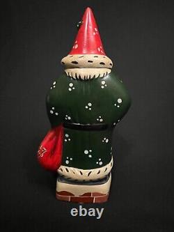 Vaillancourt Father Christmas Folk Art Santa #543 Green Coat on Chimney